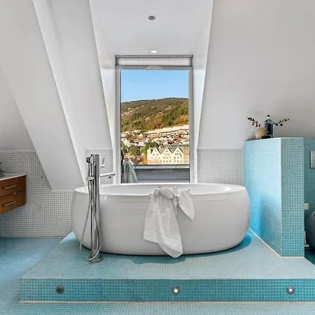 Exclusive Penthouse With Terrace 베르겐