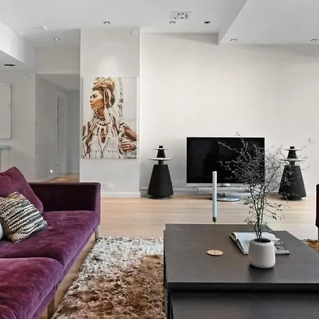 Exclusive Penthouse With Terrace 아파트 *