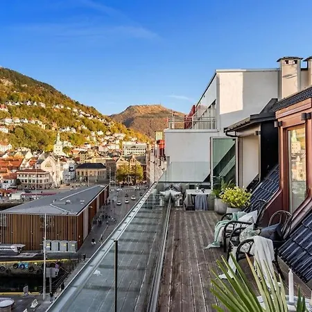 Exclusive Penthouse With Terrace * 베르겐